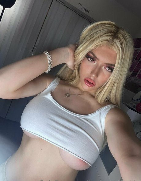 Barbiegirljackie nude actress photos