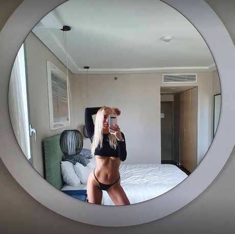 Carla Cox star pretty gallery