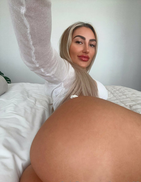 Katezb03 pornstar perfect photo