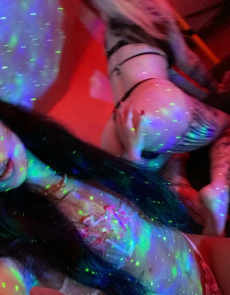 blonde muscle onlyfans pornos image