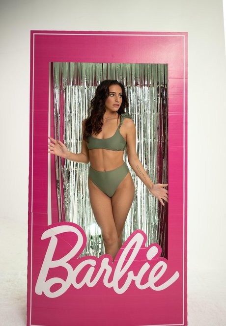 horny asian onlyfans free naked images