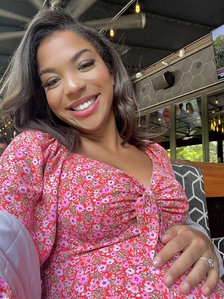 Malinda Melendez model pornographic images