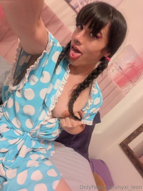 blonde muscle onlyfans nude img