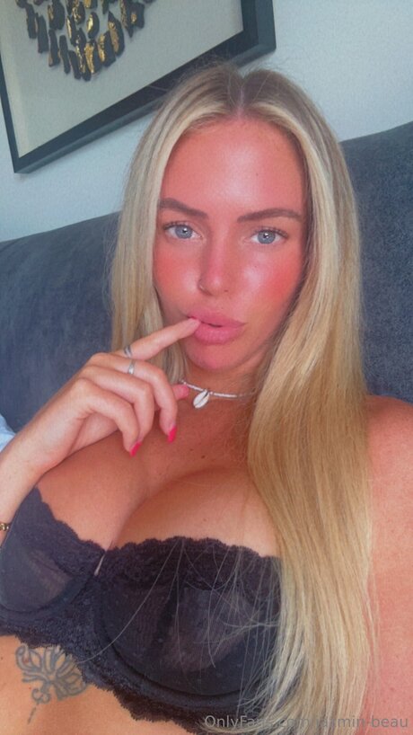 Jazmin Beau nudes star photos