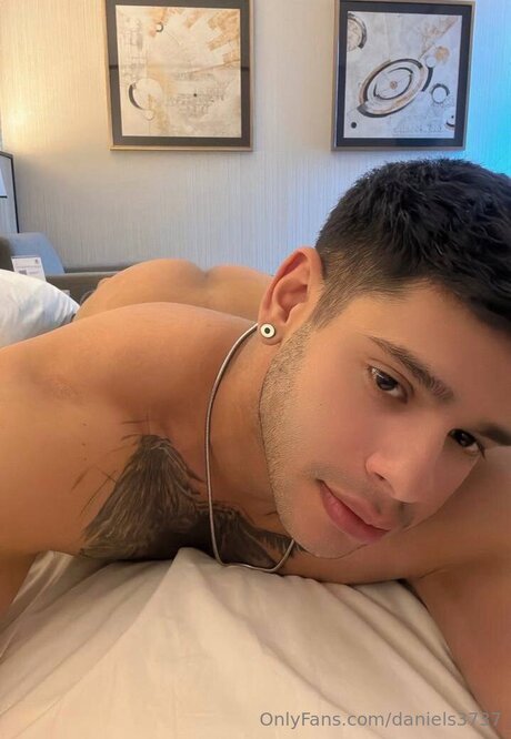 Daniels3737 erotic actress pic