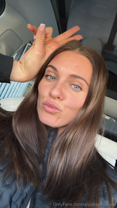 Alyshanewman nice star pictures