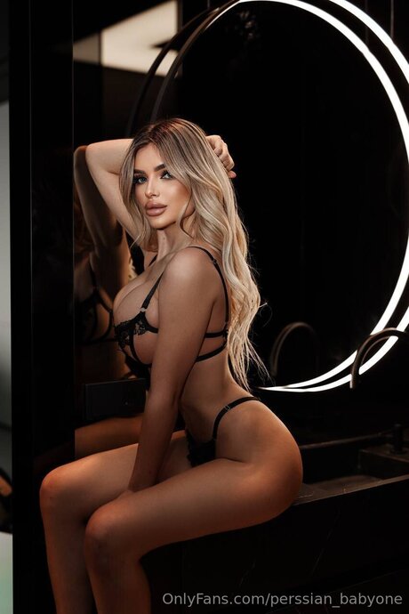 Perssian Babyone sexy model archive
