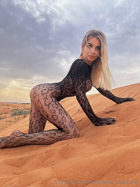 Perssian Babyone model nice pic