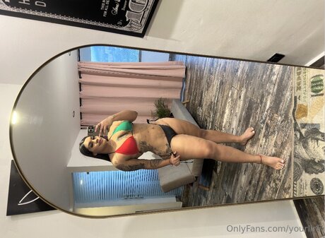 Yourlira star sex galleries