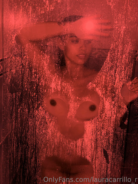 Laura Carrillo nude model photos