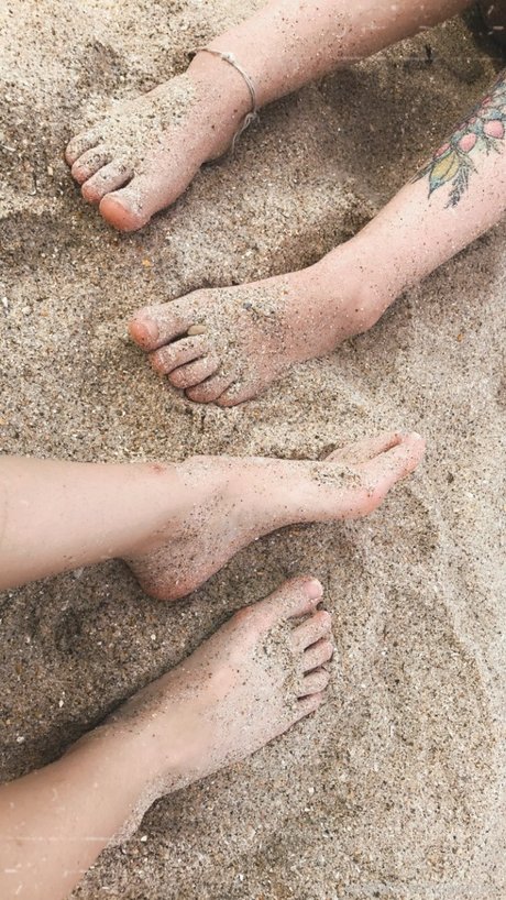 Lily Quinn pornographic star image