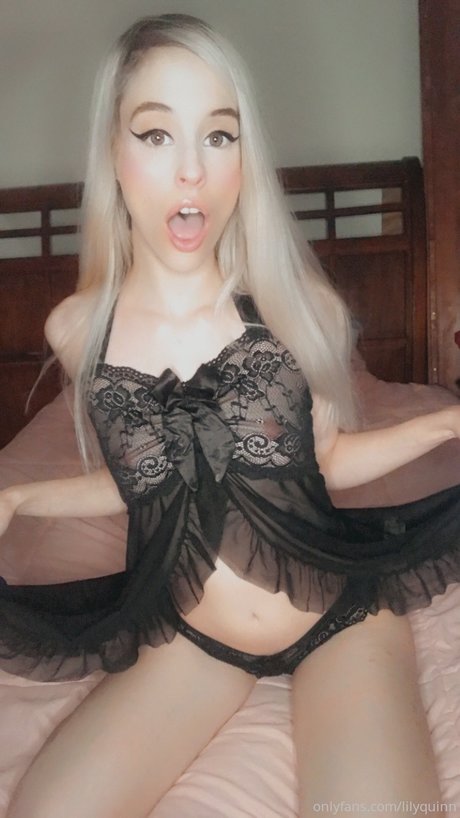 Lily Quinn hd pornstar photos