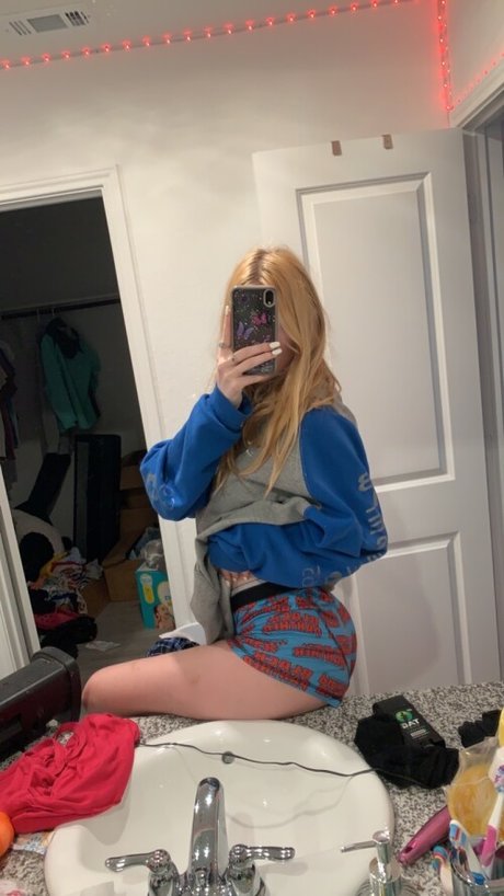 Rebecca Espinoza Rothrock_ model nice pictures