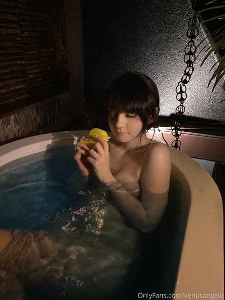 Venus Angelic model perfect gallery