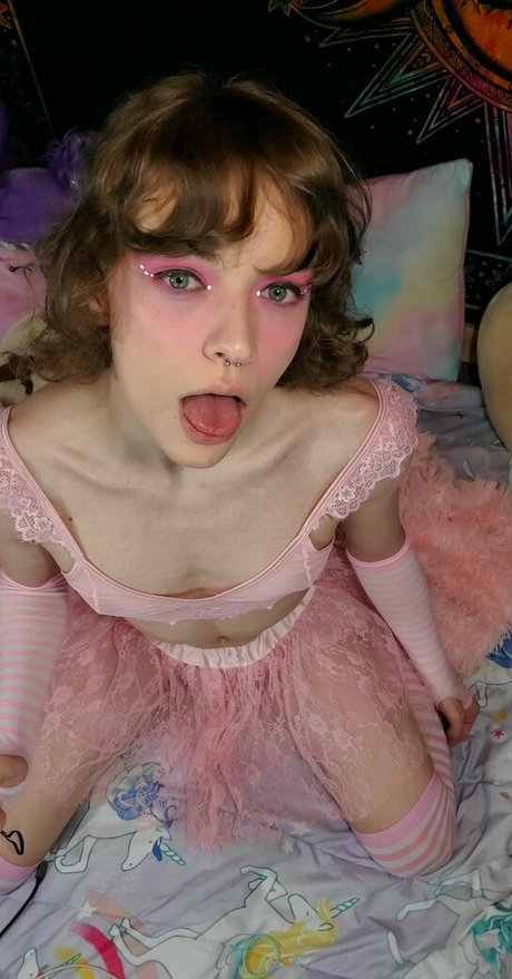 zoie white star top galleries