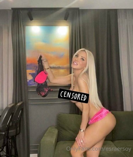Esra Ersoy pornstar pretty photo