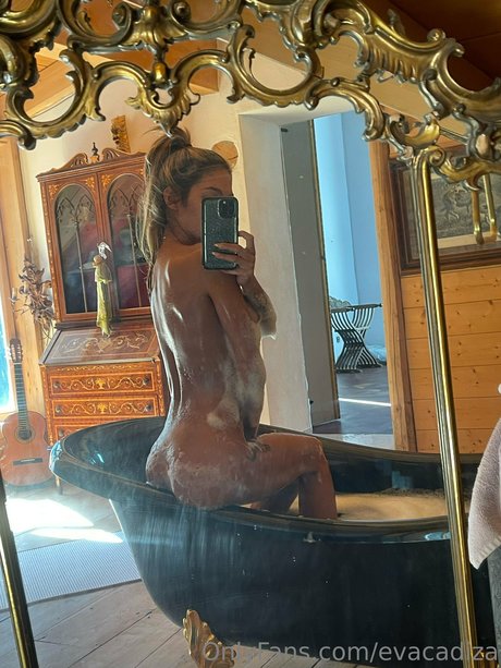 Eva Cadiza high quality actress images