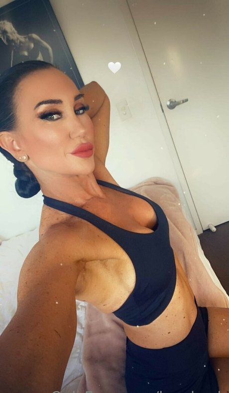 Kendra Banks free star pic