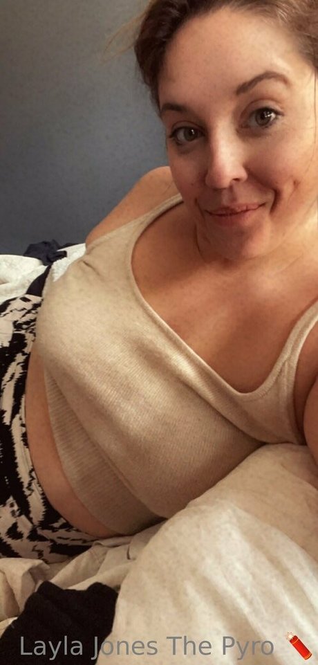 Layla Jones hd model image