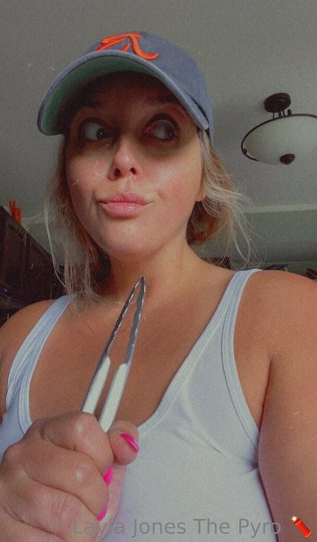 ebony smoking onlyfans hot sex pics