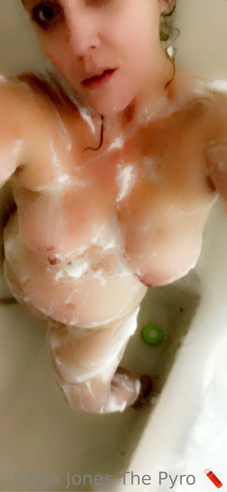 Layla Jones model sex image