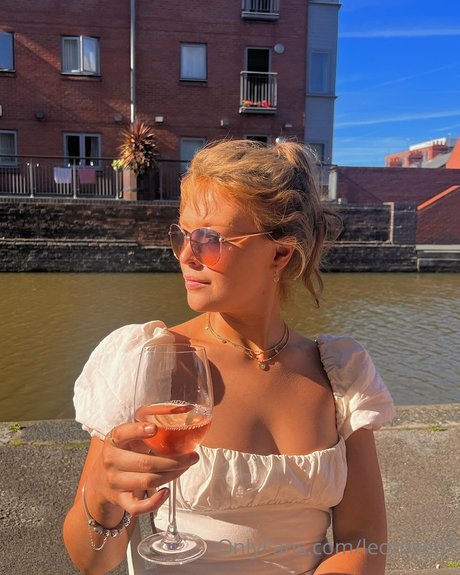 Leo Rose pretty star img