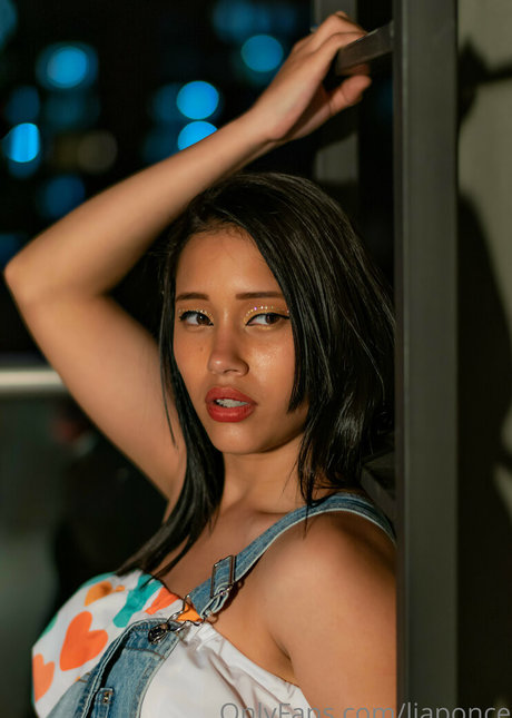 Lia Ponce exclusive actress photo