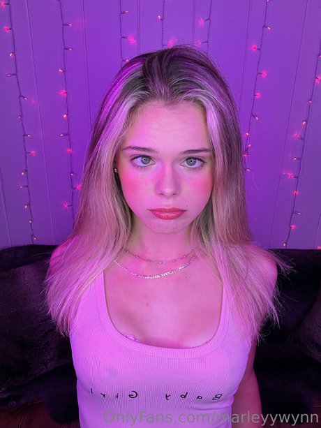 Marleyywynn sex model pics