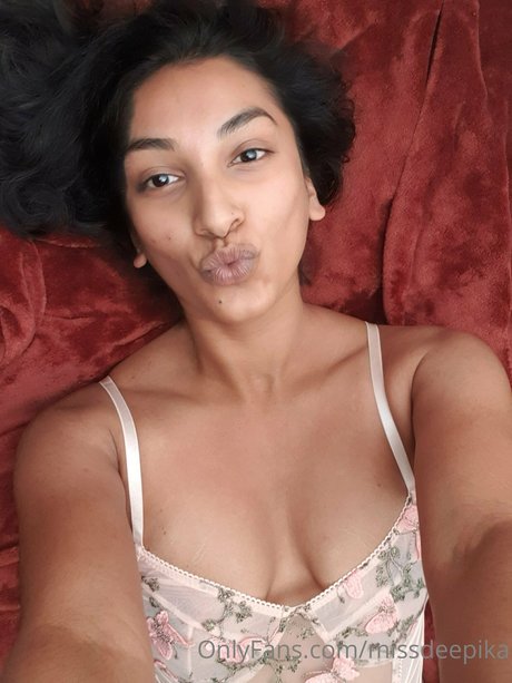 Missdeepika_ free model picture