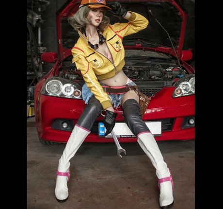 Nelly Laufeyson model nude images