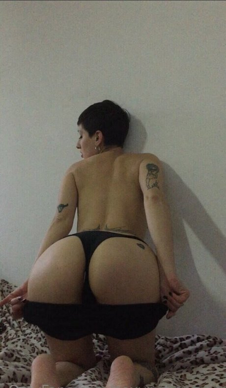 Valen Vip model pics