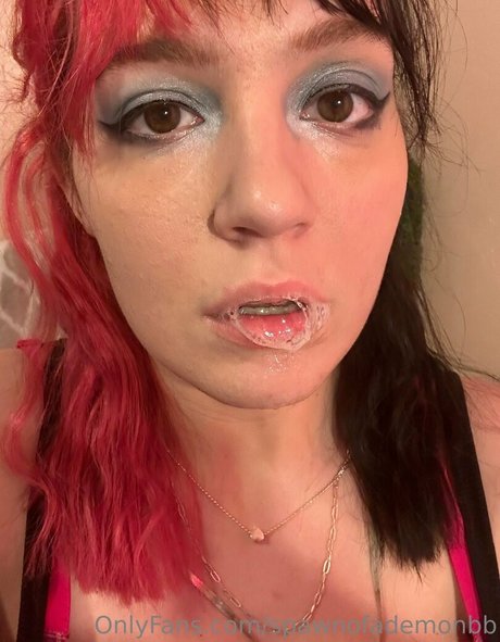 zoeybenzz nude pornstar picture