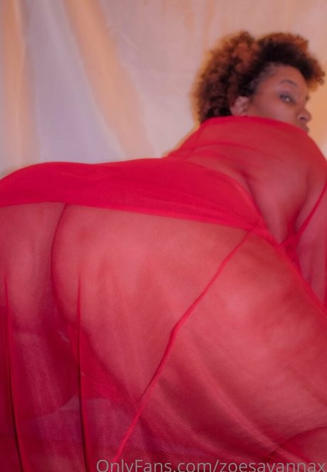 zoesavannax pornstar nudes pic