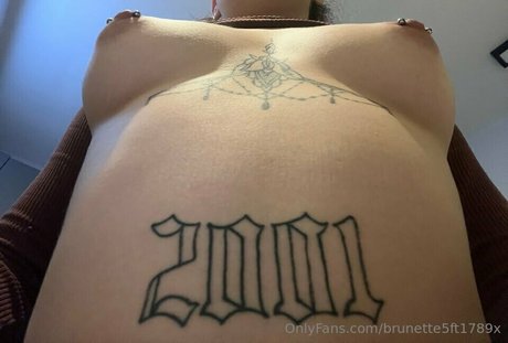 zoe luciexx sexy actress pictures