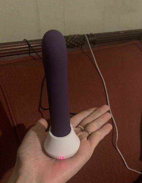 zoelovve free star hot pic