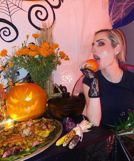 asian feet onlyfans free naked image