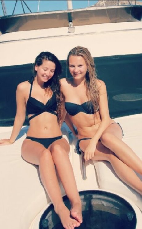 Zoe Sugg model high quality images