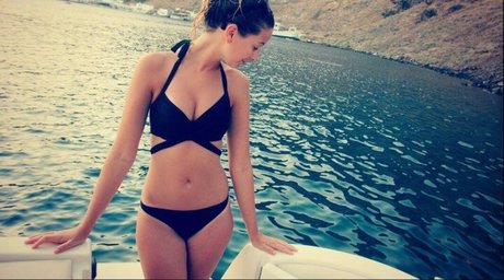 Zoe Sugg pornstar free photo