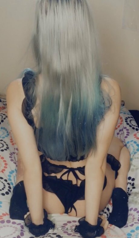 Zoesparks9 adult model img