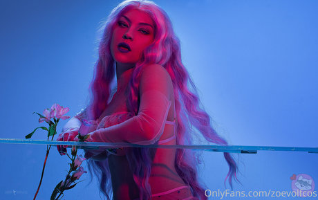 Zoe Volf top pornstar img