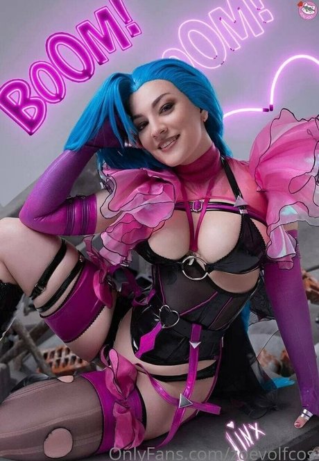 Zoe Volf exclusive star picture