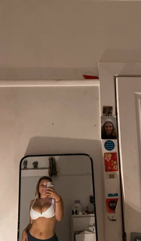 Zoe H free star image