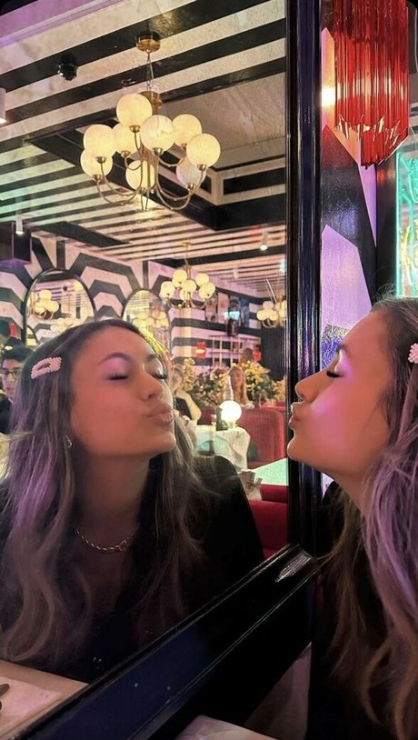 Zoe Fergurson perfect actress pic