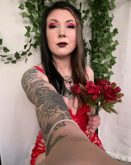 zoeeythealmighty model porn photos