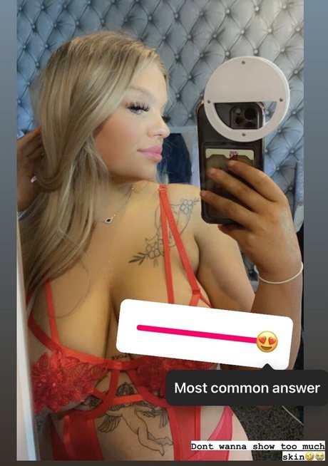 Zoe ellerington model pornographic pics