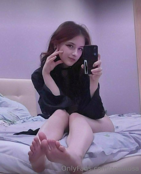 zoediosa pretty actress archive