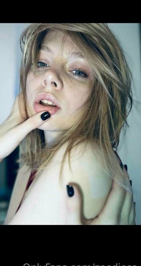 zoediosa xxx star pics