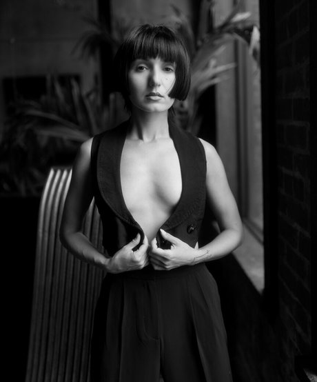 zoecwest pornographic actress archive