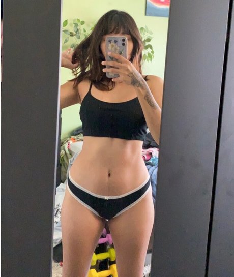 Zephhyra model pretty galleries