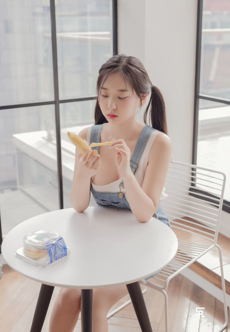 Zenny sexy pornstar galleries